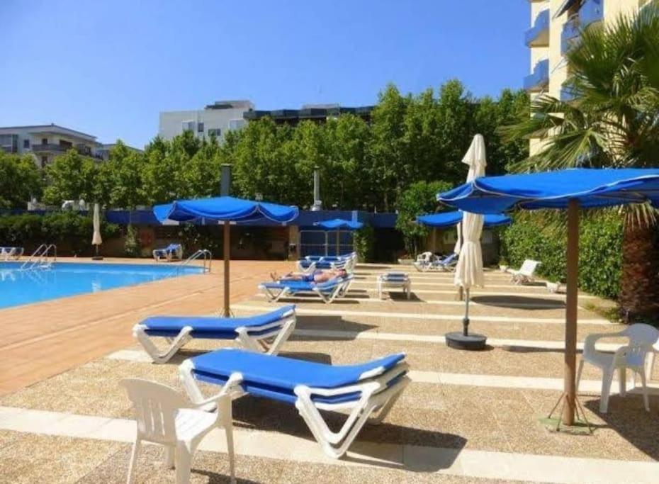 Appartament Alboran Lägenhet Salou Exteriör bild